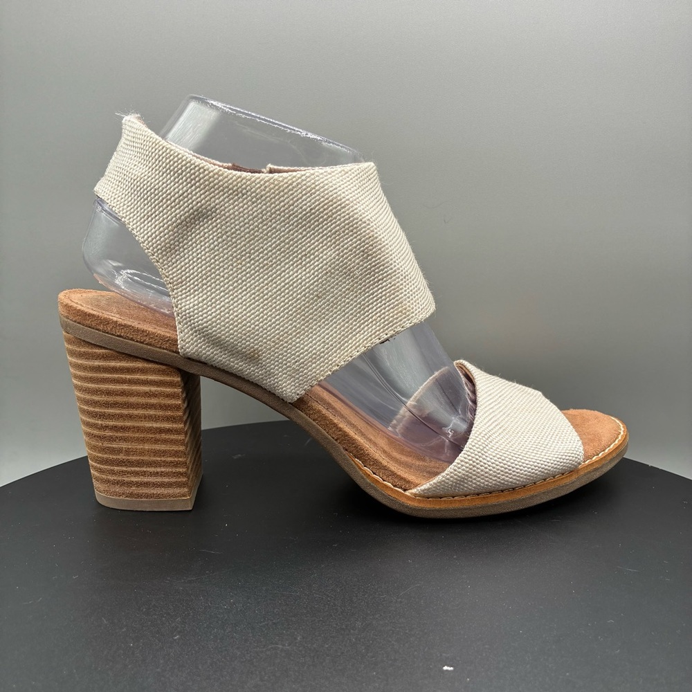 Toms Majorca Cutout Heeled Sandals Women’s 9.5 Neutral White Side Zip